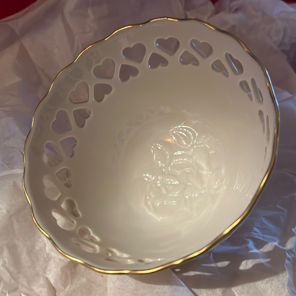 Lenox bowl